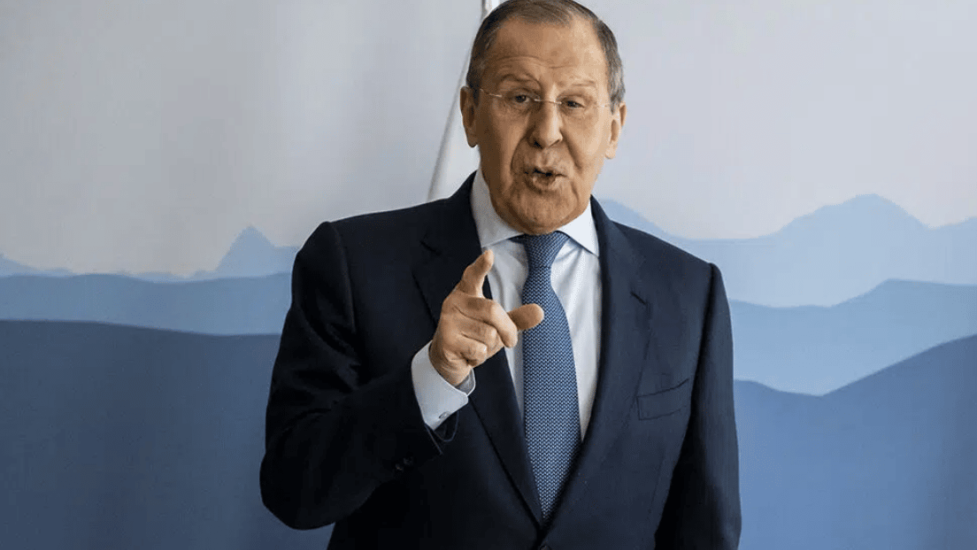 Lavrov Zapad Je Poku Ao Da Stavi Srbiju Pred Izbor Ili Sankcije