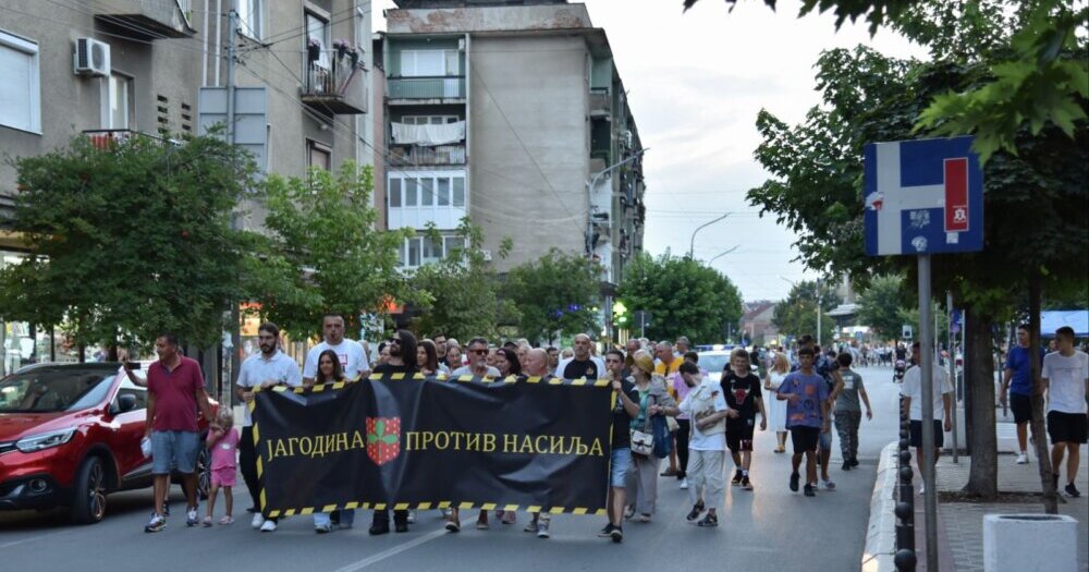 Izbori Tema Protesta Srbija Protiv Nasilja U Jagodini Politika