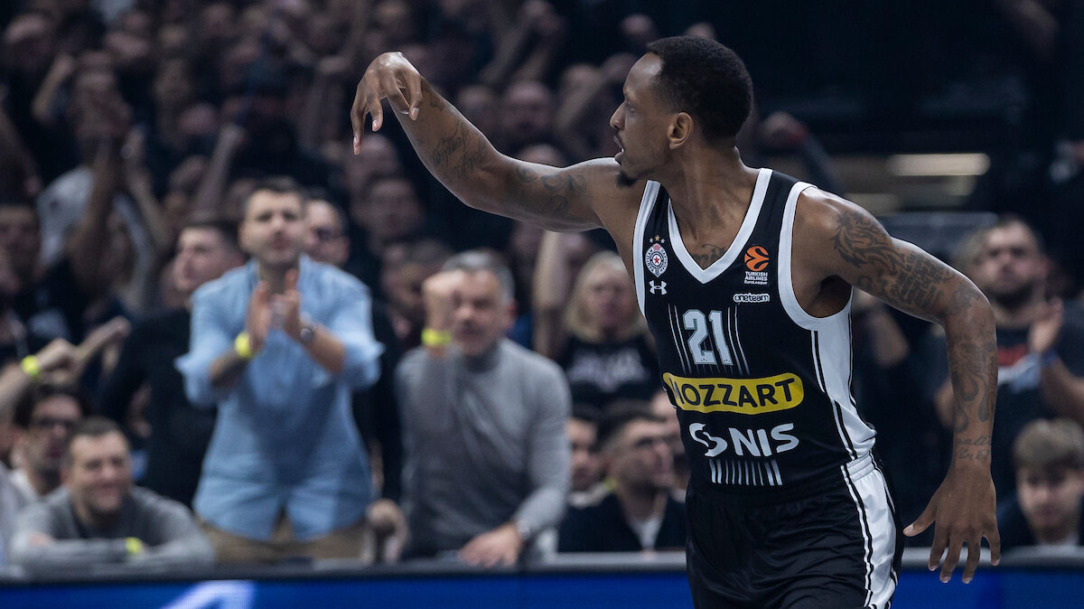 Virtus preživeo Arenu Partizan izgubio u dramatičnom finišu Sport