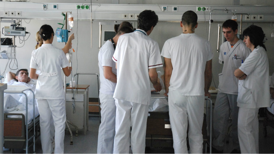 U najvažnijoj kovid bolnici u Nišu više nema ležećih pacijenata 1