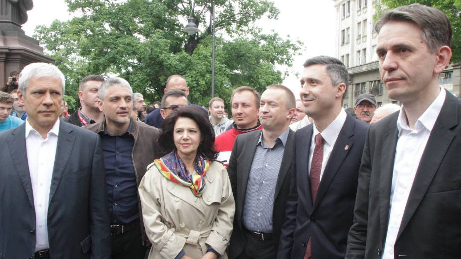 Odluka Saše Jankovića "ubrzava" Vuka Jeremića 1