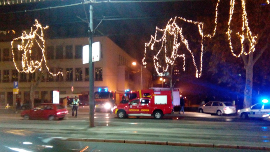 Ugašen požar u magacinu hotela Metropol 1