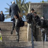 Izraelski vojnici na Zapadnoj obali ubili 16-godišnjeg Palestinca 13