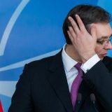 Strani mediji: Srpski car Vučić hoće novo odelo 4