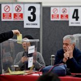 Počeo referendum za turske građane u inostranstvu 9