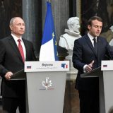 Makron i Putin za jaču saradnju u borbi protiv terorizma 11