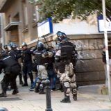 Svedok: Vučić i Mali napadali kordon policije 4