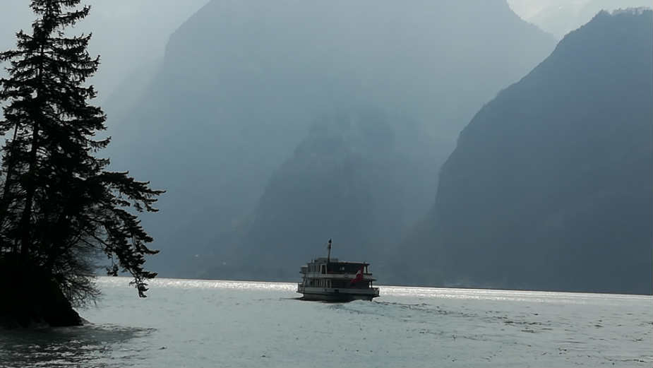 Lucernsko jezero (3): Kult švajcarskog ugostiteljstva 1