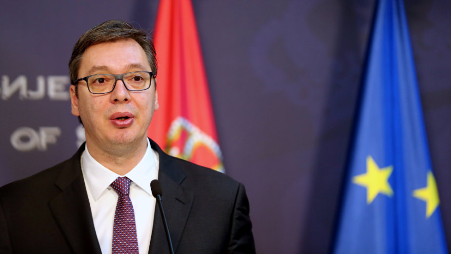 Vučić uputio telegram saučešća predsedniku SAD 1