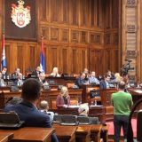 Poslanici pitali Vladu, Martinović čitao Vučićeve ocene 6