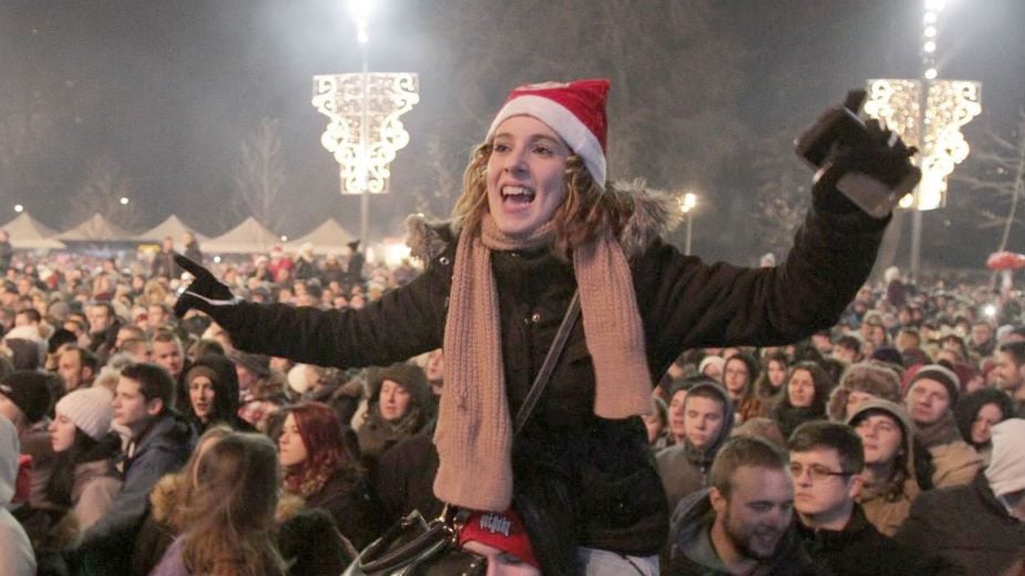 Doček na gradskim ulicama uz muziku i programe za decu 1