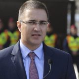 Stefanović: Srbija ne može sama da reši migrantsku krizu 11
