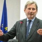 Han: Sledeće godine do održivog rešenja za Kosovo 13