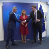 Vučić ima rok do juna da predstavi plan za Kosovo 6