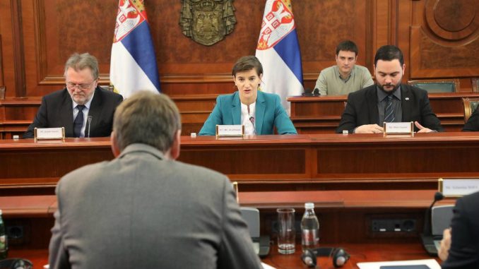 Brnabic and Vucic talk about nine ministers 3