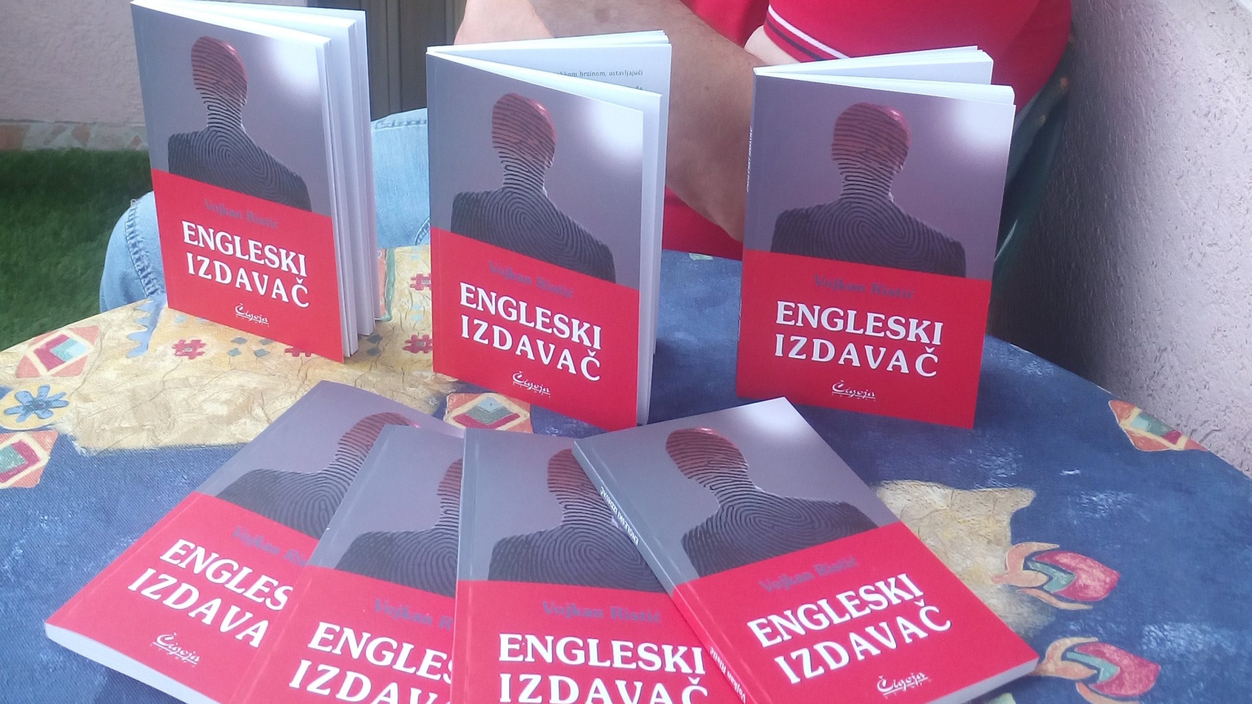 Novinar Danasa iz Vranja Vojkan Ristić na književnoj crti romanom „Engleski izdavač“ 1
