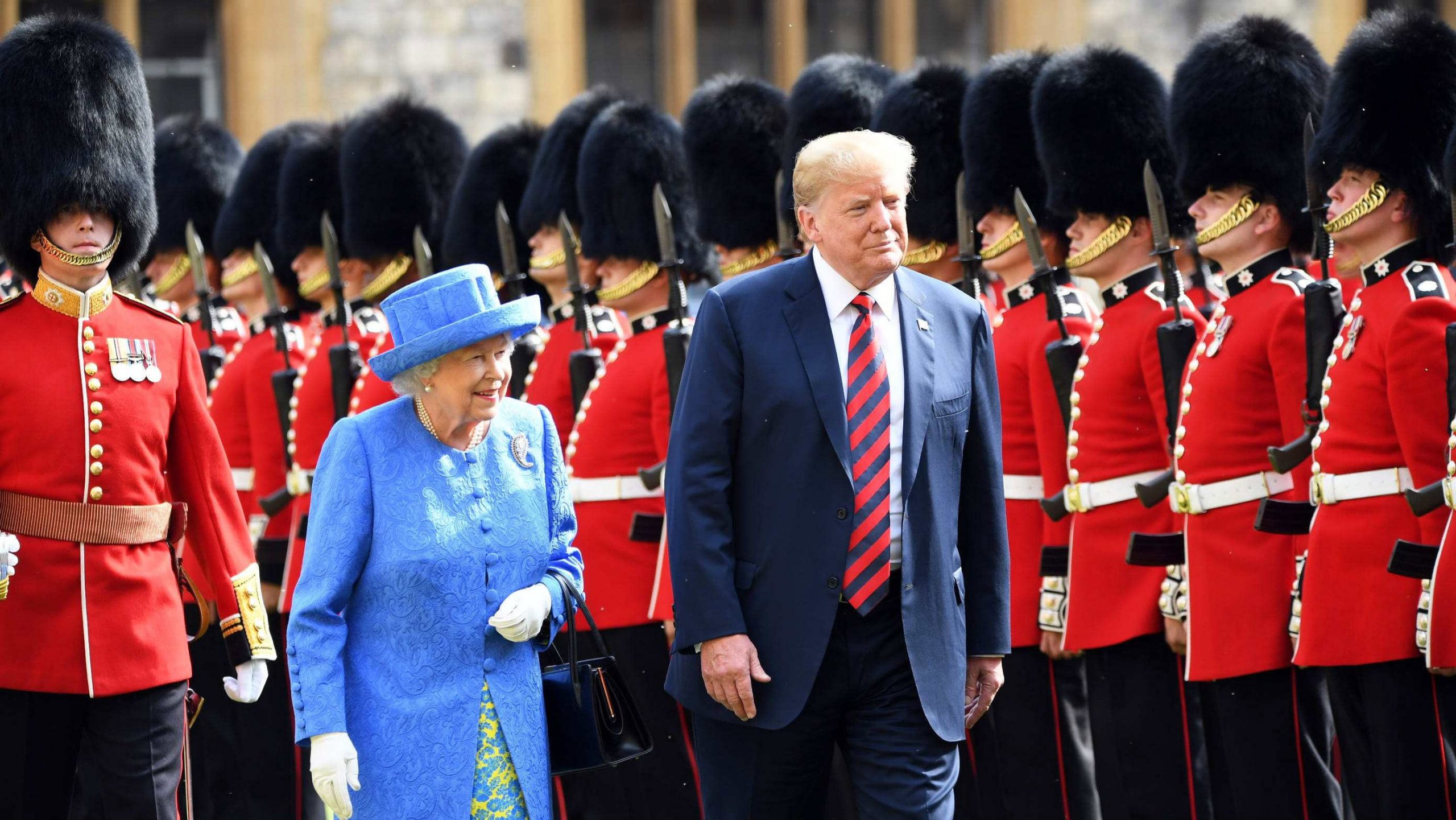 Susret Trampa i britanske kraljice 1