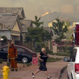 U Kaliforniji oko 60.000 ljudi evakuisano zbog šumskih požara 5