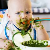 Eksperti upozoravaju na prekomerno hranjenje novorođenčadi 14