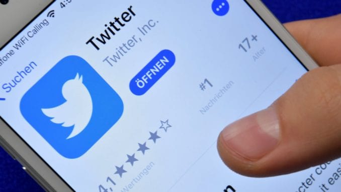Tviter uvodi zakazivanje tvitova - Tehnologije - Dnevni list Danas