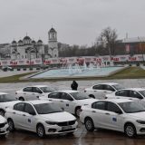 Predstavnici 30 gradova i opština dobili automobile zbog mobilnih timova za inkluziju Roma 5