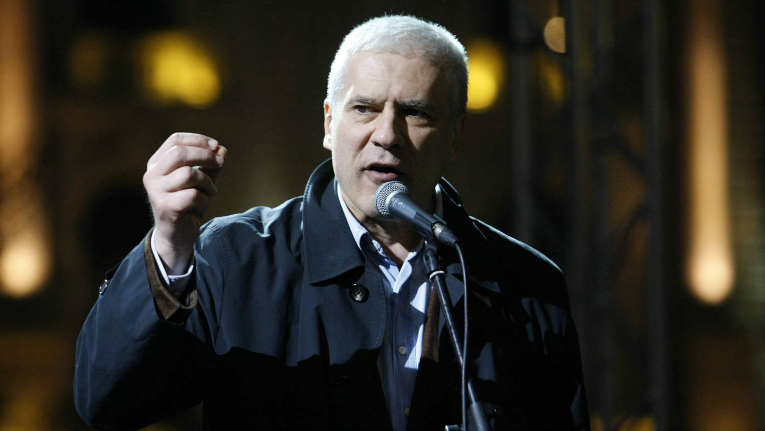 Kako je Tadić pre 20 godina u Vašingtonu najavio hapšenje Ratka Mladića? 1