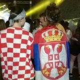 Na Exitu Splićanka nosila srpsku, a Novosađanka hrvatsku zastavu 1