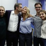 Vučić u telefonskom razgovoru čestitao Micotakisu pobedu na izborima u Grčkoj 1