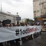 Protest "1 od 5 miliona": Stefanoviću poslali diplomu poštom (VIDEO) 12