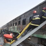 U vozu stradalo najmanje 73 ljudi 9