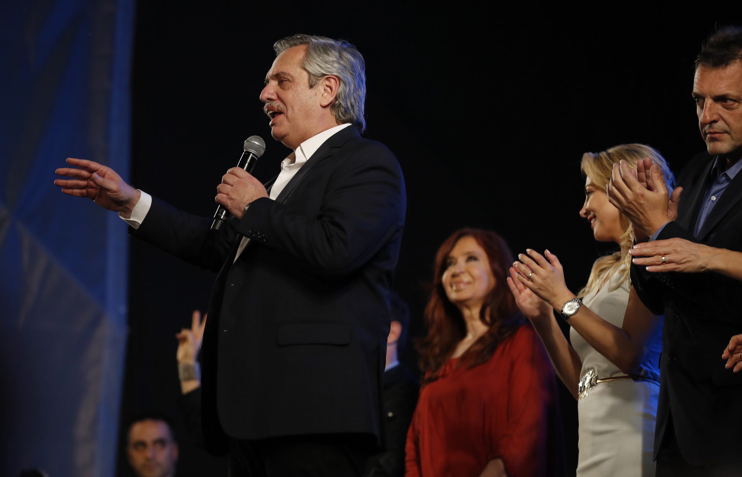 Peronista Alberto Fernandes pobedio na predsedničkim izborima u Argentini 1