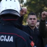 Blokade puteva i sukobi u Crnoj Gori, četiri policajca povređena 3