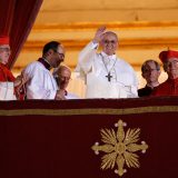 Papa otkazao misu zbog prehlade 11