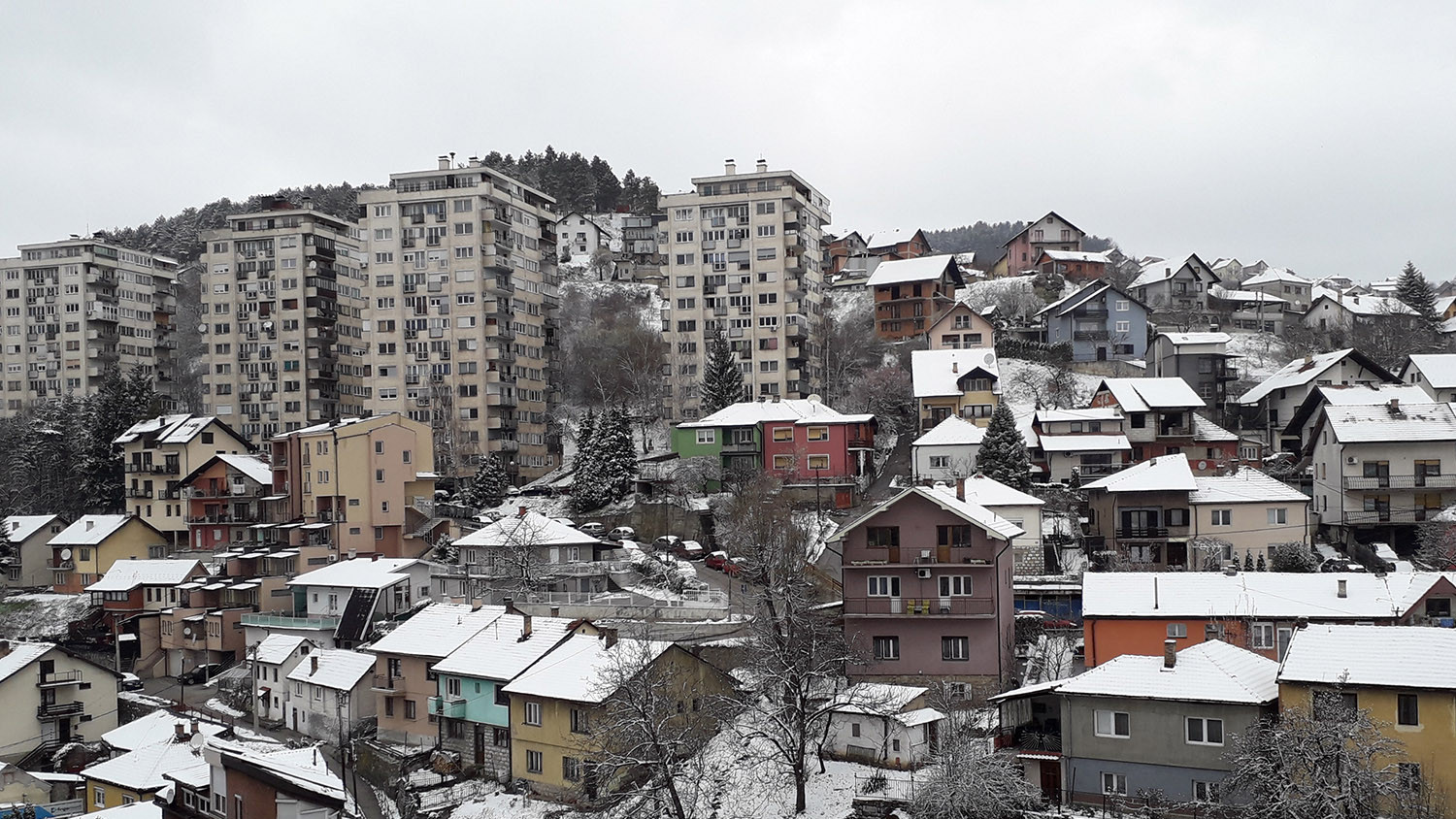 Počinje podela paketa sa osnovnim namirnicama najsiromašnijim Užičanima 1