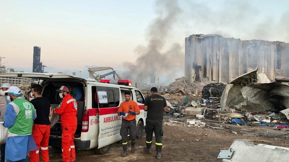 rescuers in the port area, 5 Aug