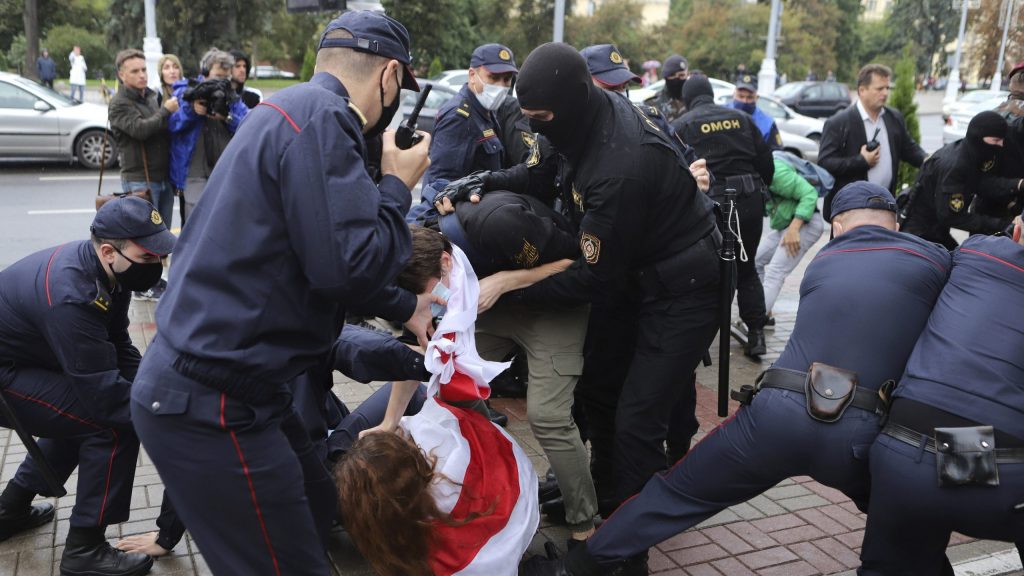 Nekoliko stotina studenata na ulicama Belorusije 2