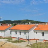 Uz podršku EU, 12 romskih porodica u Prokuplju dobilo nove stanove 11