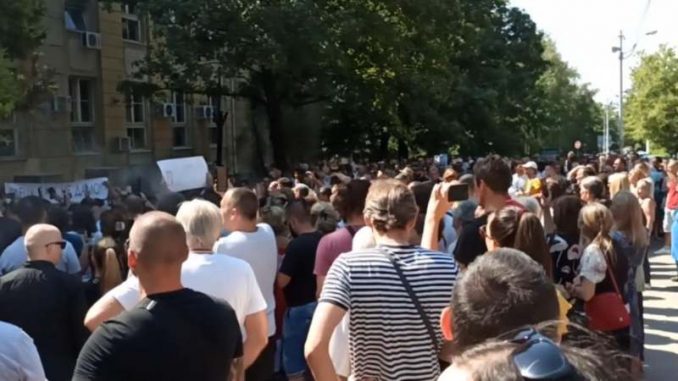 Belgrade: Protest over vaccines (VIDEO) 1