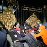 Kirigistan, izbori i protesti: Demonstranti upali u zgradu vlade i traže ponavljanje izbora 5