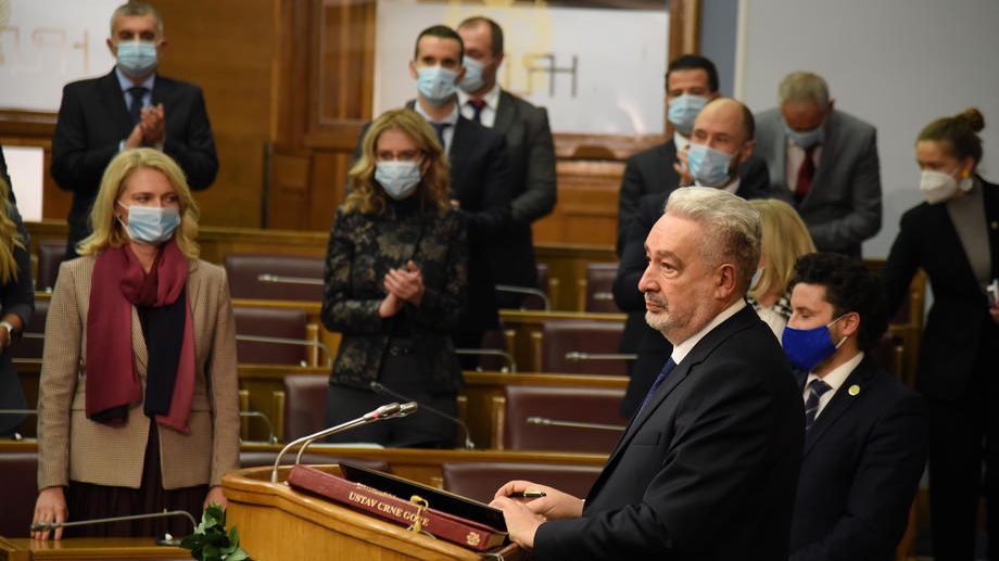 Skupština Crne Gore razmatra smenjivanje ministra pravde zbog izjava o Srebrenici 1