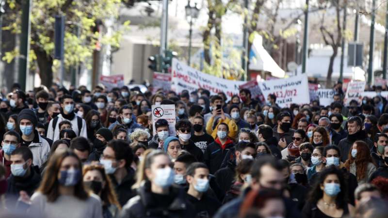 Hiljade studenata protestovalo u Grčkoj uprkos zabrani okupljanja zbog korone 1
