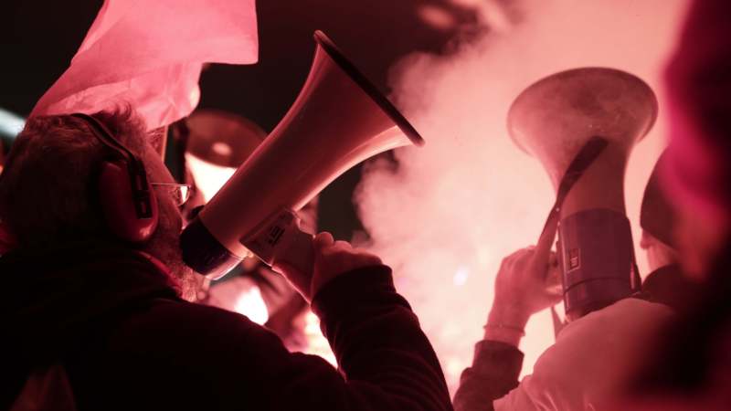 Policija vodenim topom rasterivala demonstrante u Jerusalimu 1