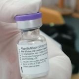 Počela vakcinacija Fajzerovom vakcinom zdravstvenih radnika u Boru, Kladovu i Majdanpeku 11