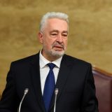 Poslanik DF-a Milan Knežević tvrdi da premijer Crne Gore osniva stranku 1