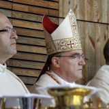 Kardinal Bozanić čestitao novoizabranom patrijarhu SPC Porfiriju 5