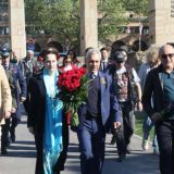Ambasador Rusije položio cveće na spomenik „Večna vatra” 12