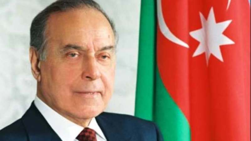 Posvećeno 98. godišnjici rođenja nacionalnog lidera azerbejdžanskog naroda Hejdara Alijeva 1