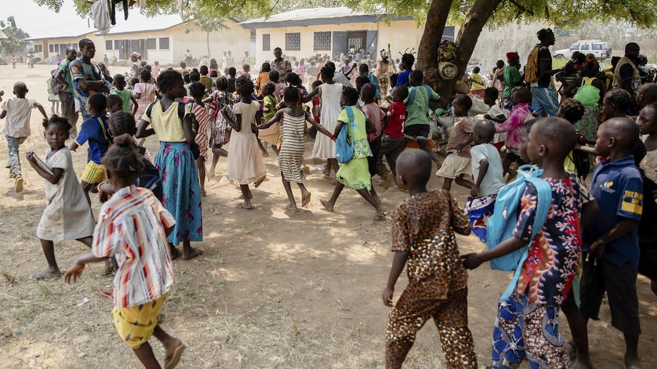 Oko 8.500 raseljenih proterano iz improvizovanog kampa u Centralnoafričkoj Republici 1