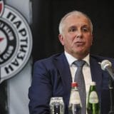 Košarkaši Partizana smeju da uzmu titulu, fudbaleri ne 1