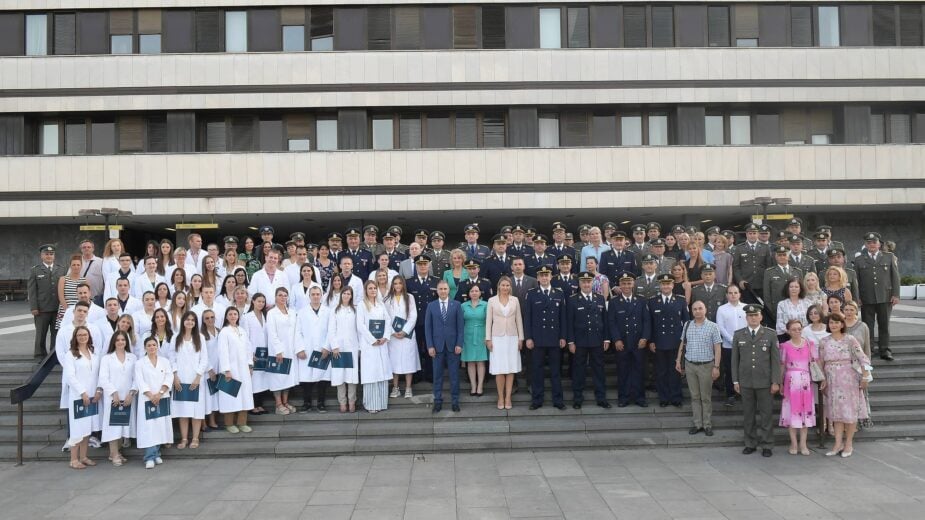 Obeleženo 182 godine vojne sanitetske službe, uručeni ugovori za 66 novozaposlenih 1